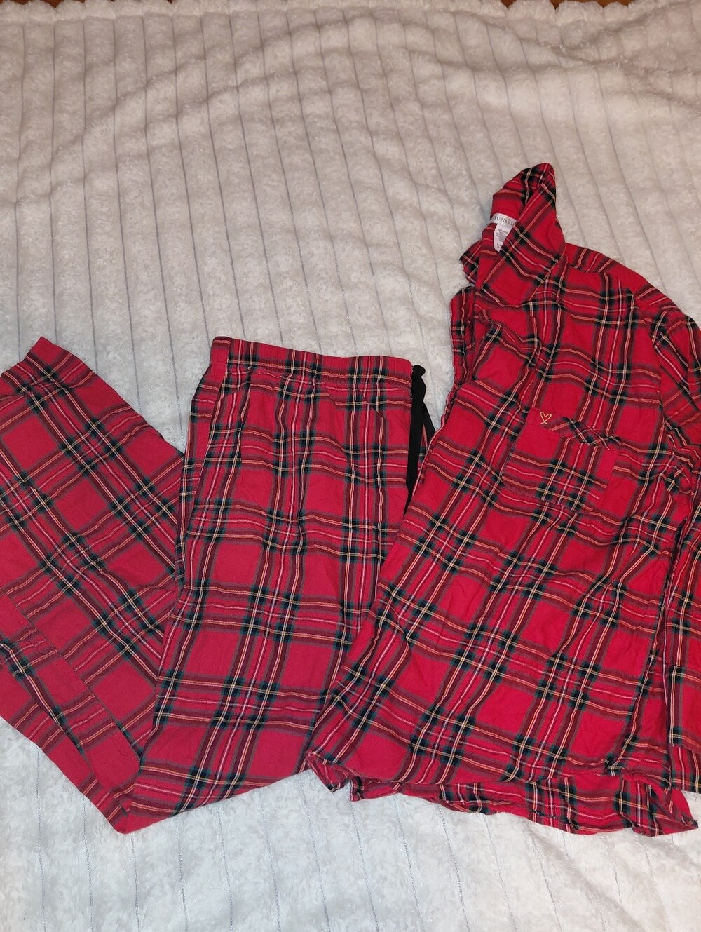 VS Red Plaid 2 Piece Pajama Set